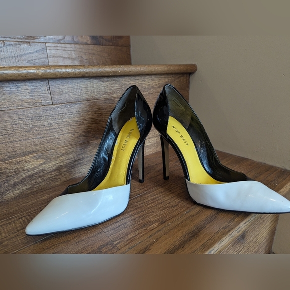 Nine West White and Black Patent Vegan Leather Stiletto Pumps Size 7 - Picture 9 of 14